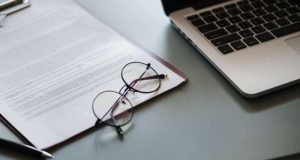 How to write a college admission essay company1