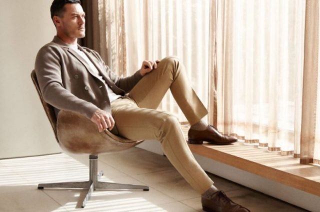 Ultimate Guide to the Casual Business Style for Men
